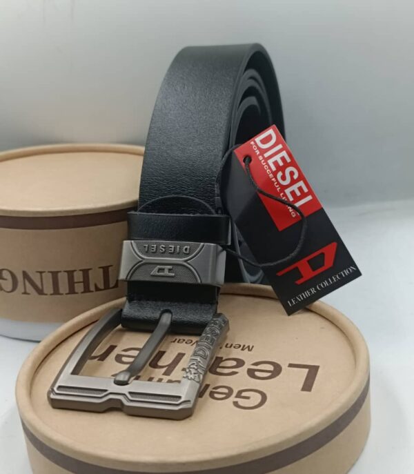 Premium Black Leather Belt – Brushed Silver Classic Buckle
